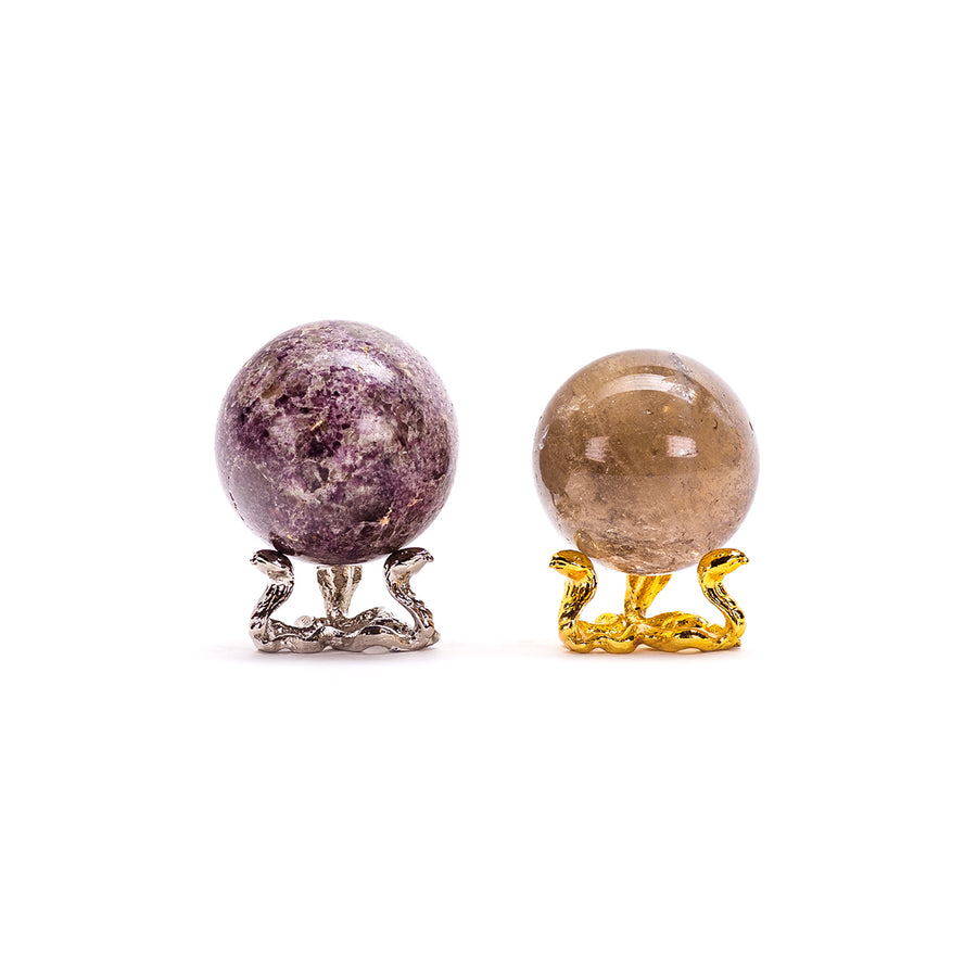 Crystal Ball Stands, Snake