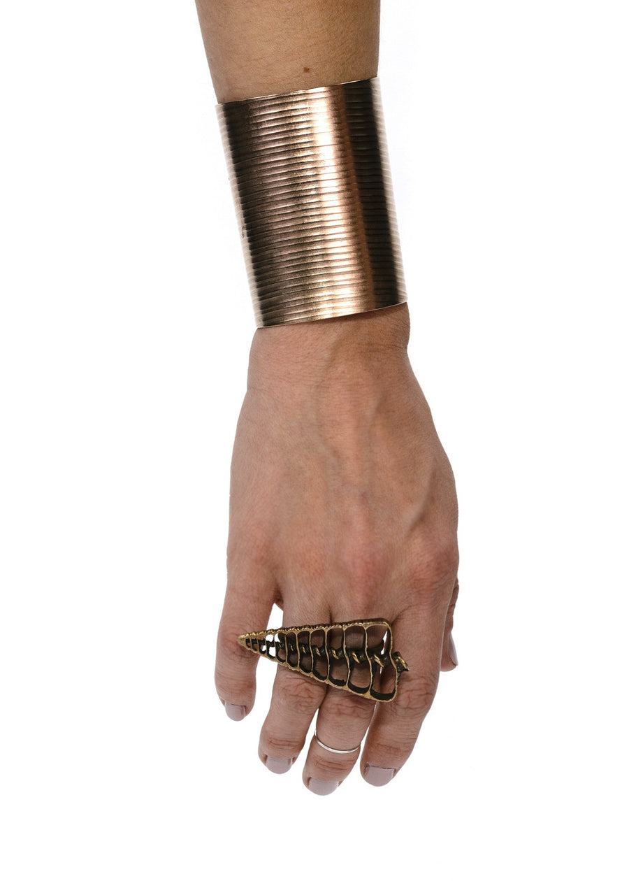 Double Knuckle Shell Ring