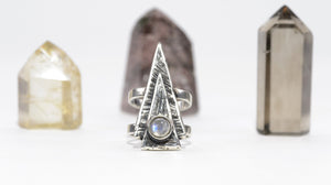 Stacked Triangle Ring
