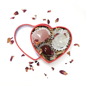 valentines day heart shaped crystal tin rose quartz carnelian chocolate box